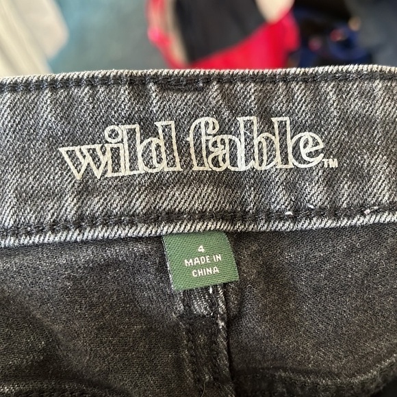 Wild Fable Gray Distressed Denim Jeans - Picture 4 of 6